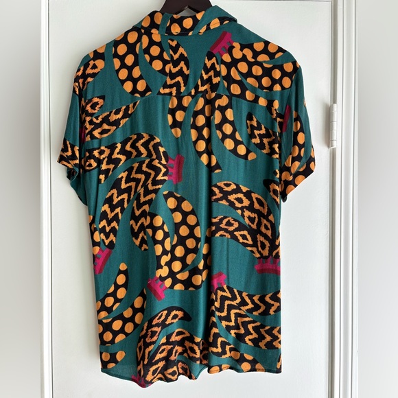Farm Rio banana button up shirt - Picture 3 of 7